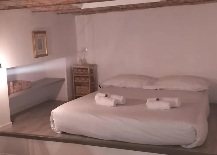 Ariberto Duplex - Walk To Metro M2 & M4